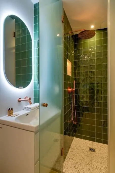 Apartment Jardin - Jacuzzi - En *