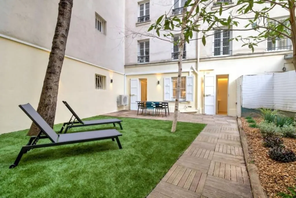 Jardin - Jacuzzi - En Apartment Paris